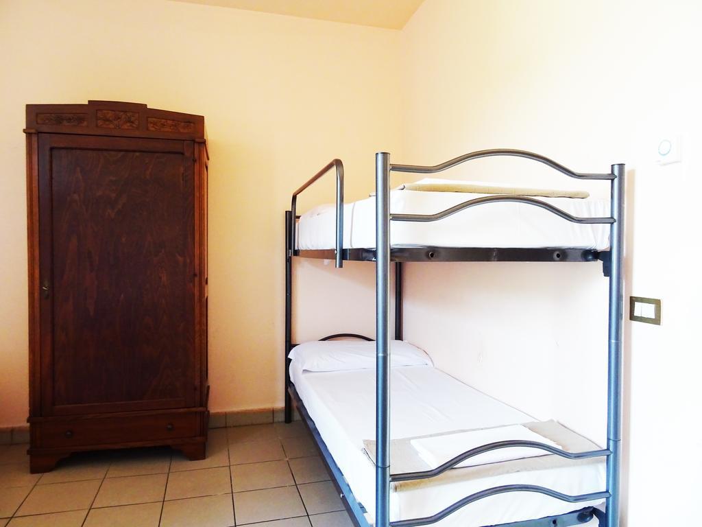 Victoria Hotels Carso Camnago Volta エクステリア 写真